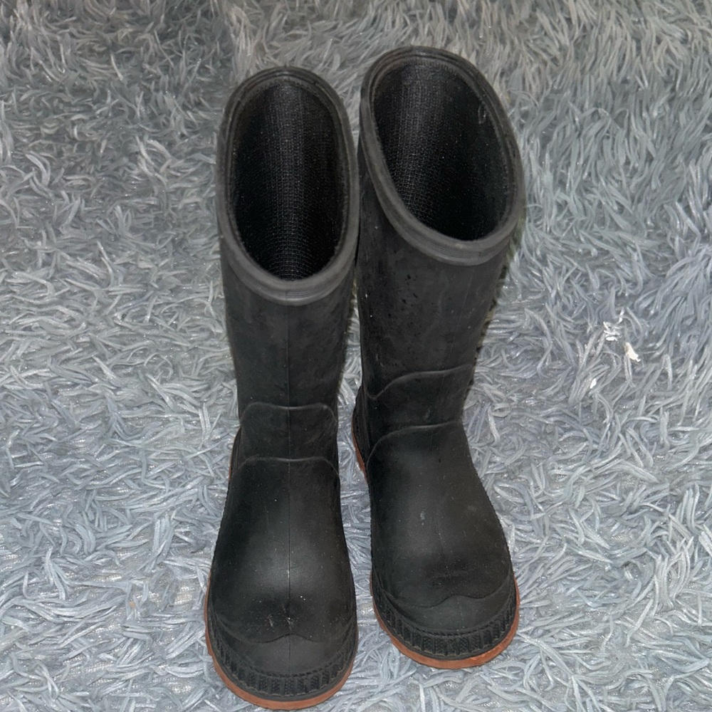 Kids rain boots